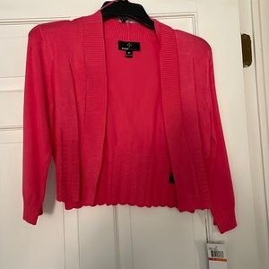 Women’s short sweater